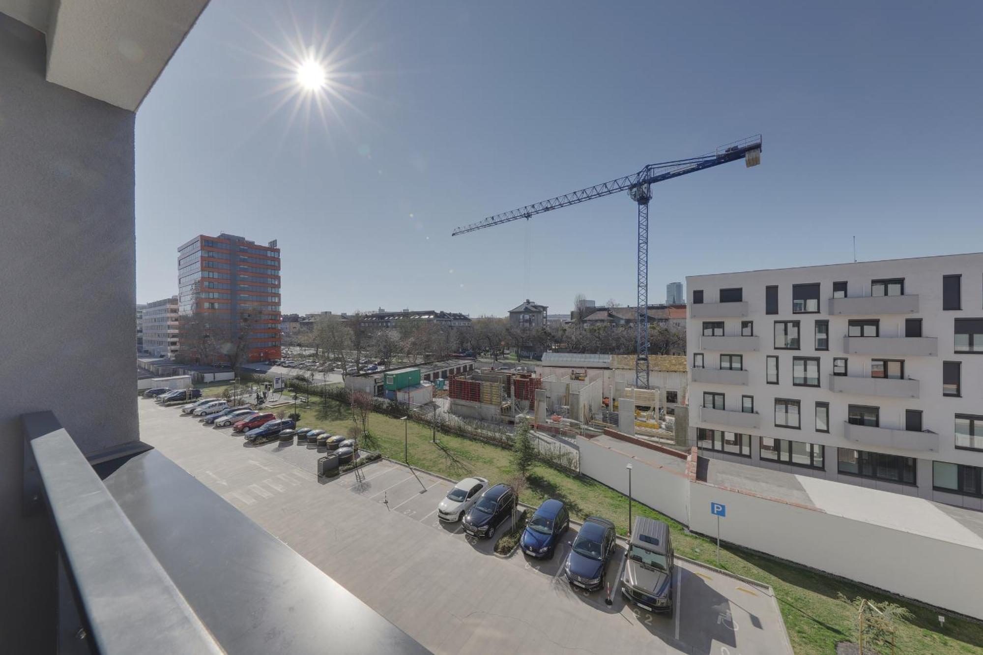 Bazova Apartment With Free Parking Bratislava Exterior photo